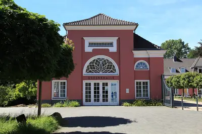 Gedenkhalle
