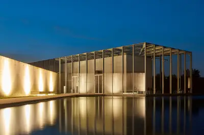Langen Foundation Kunst- und Ausstellungshaus